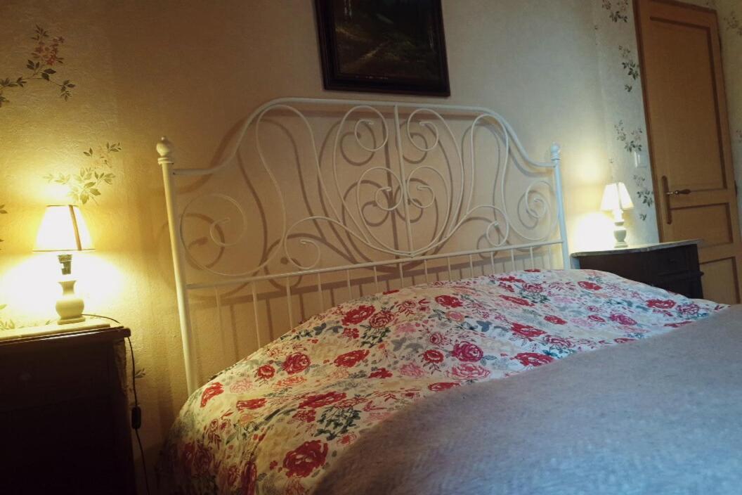 Chambres D'Hotes La Fougeraie Malvieres ภายนอก รูปภาพ